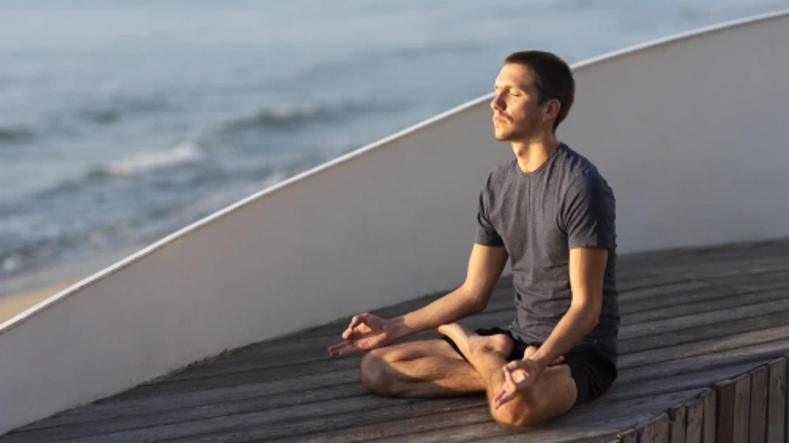 Breathing Through Stress: Pranayama Techniques for Mental Peace