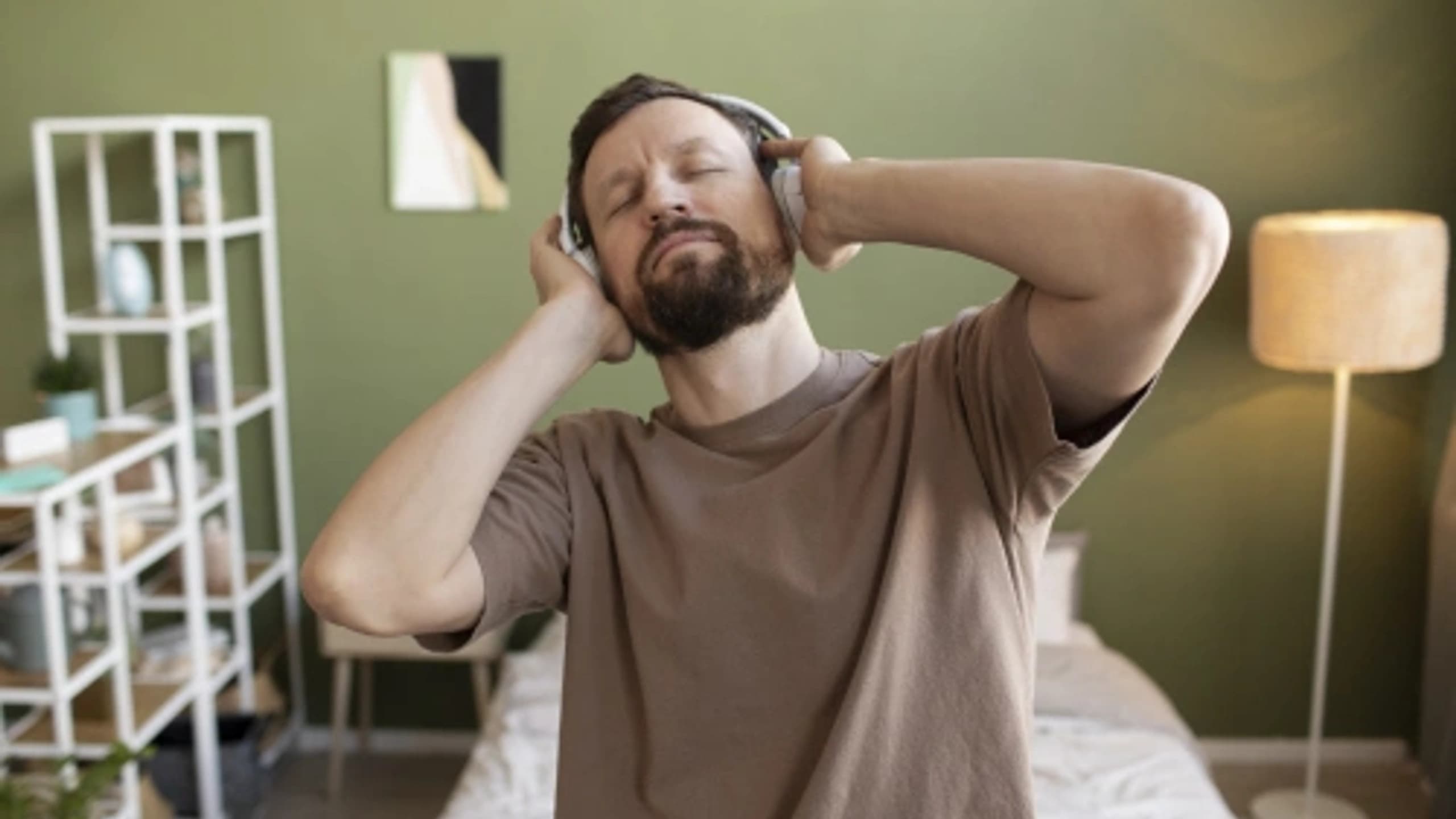 Understanding Binaural Beats and Their Benefits for Stress Relief