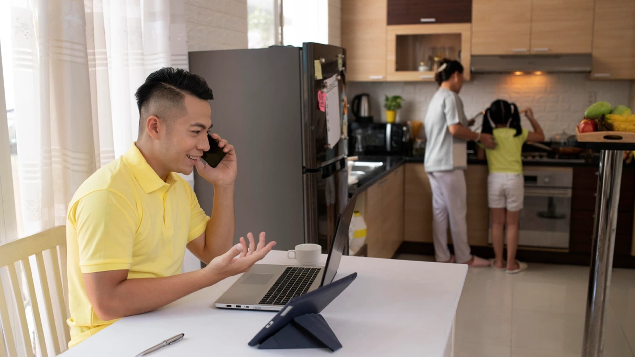 From Calls to Errands: How Remote Work Setup Affects Productivity