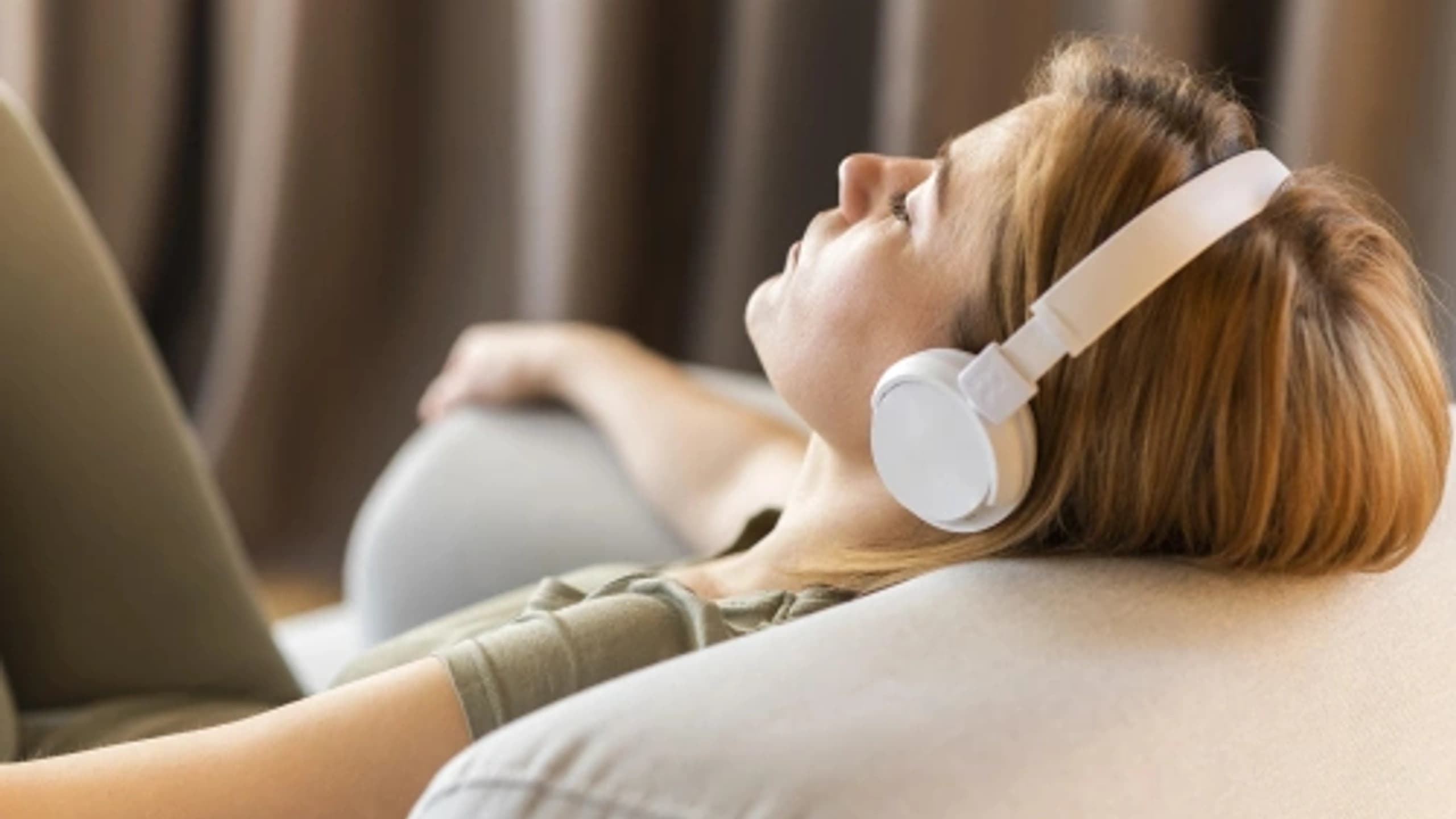 Guided Relaxation: Music Tracks for Deep Breathing and Meditation